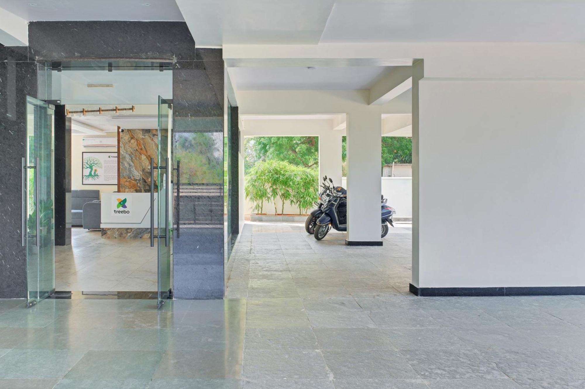 Treebo Ocean Echo, Rushikonda Hotel Jamb Exterior photo